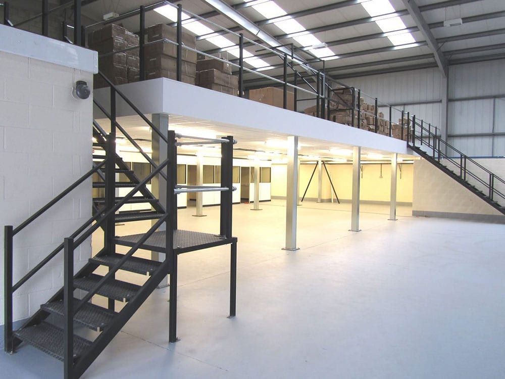 Kệ sàn Mezzanine lắp đặt trong nhà kho