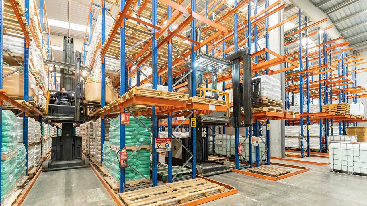 nâng cao hiệu suất kho lạnh với kệ kho drive in
